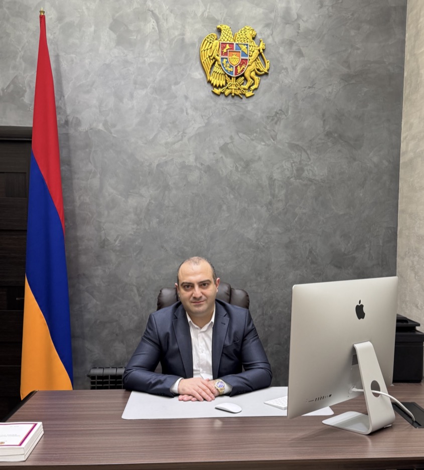 Արարատ Բայանդուրյան